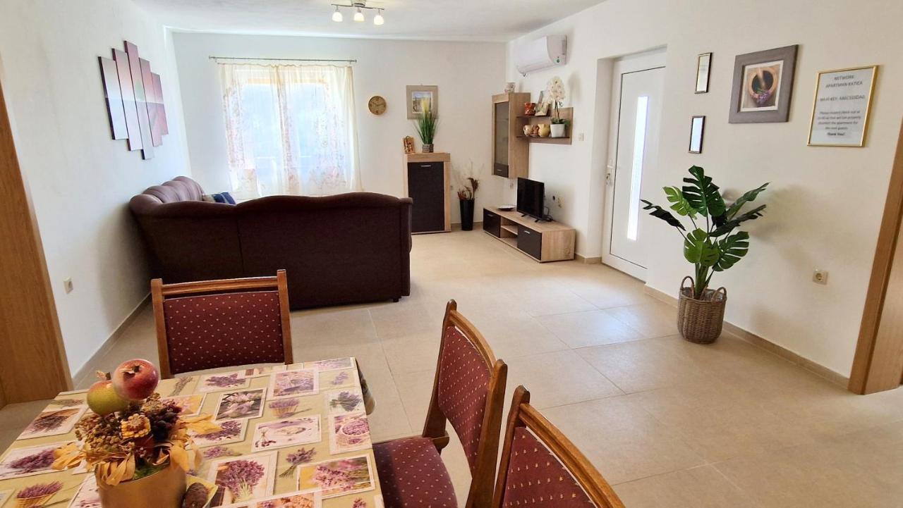 Katica Apartment *